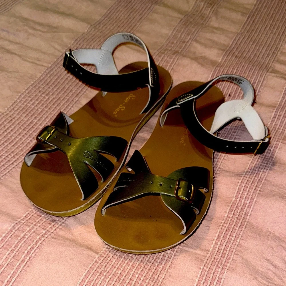 Swimmer Sandals - Picture 1 of 4